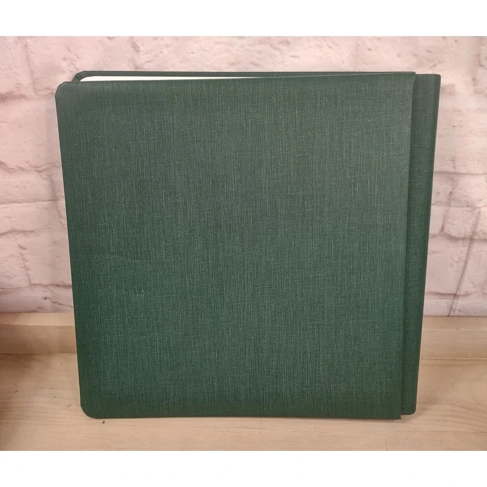 Creative Memories 12x12 Green Holly Christmas Premiere Holiday Album w/Pages